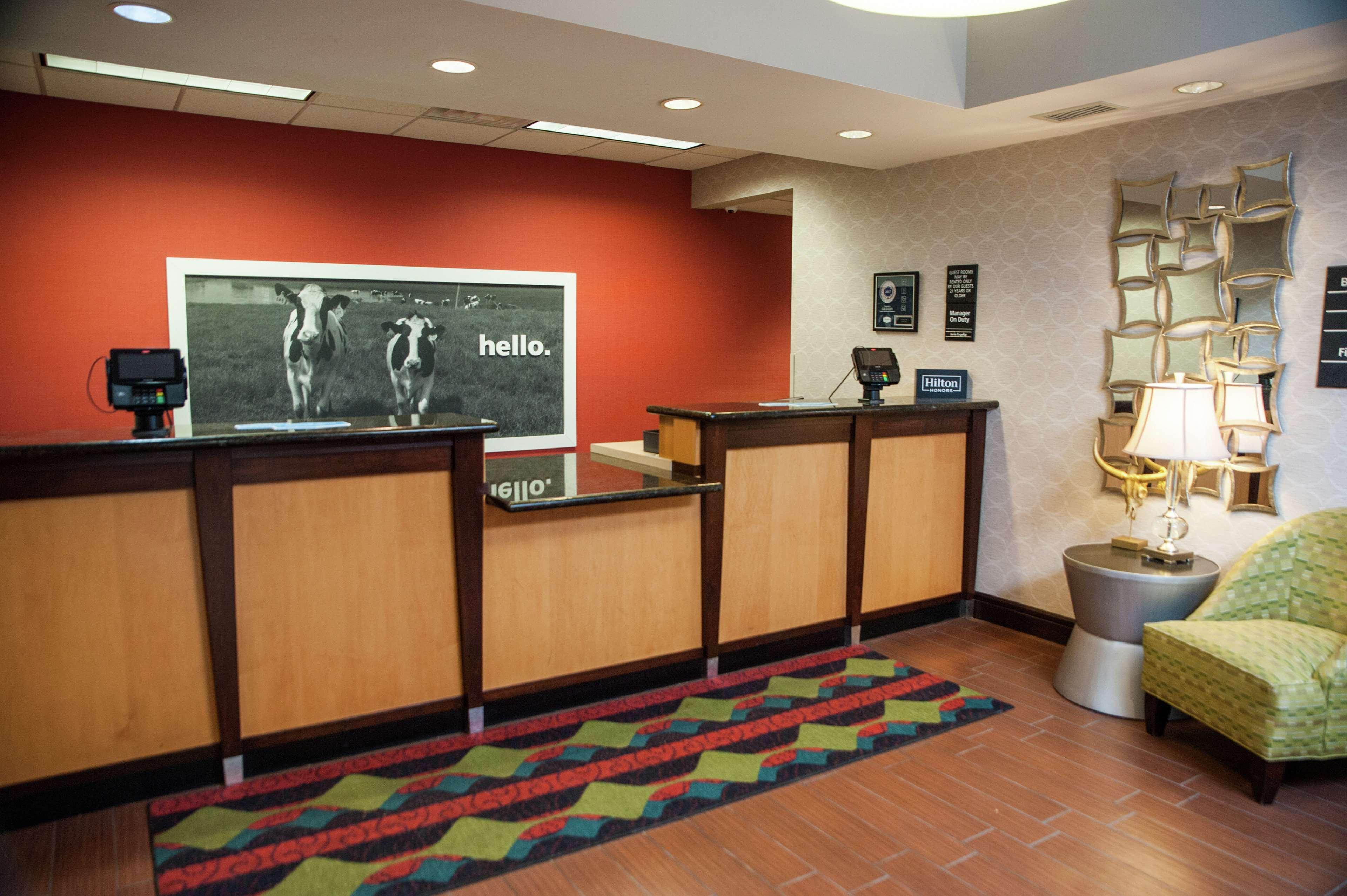 Hampton Inn Norfolk Exterior foto