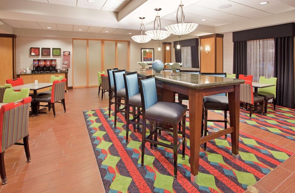 Hampton Inn Norfolk Exterior foto