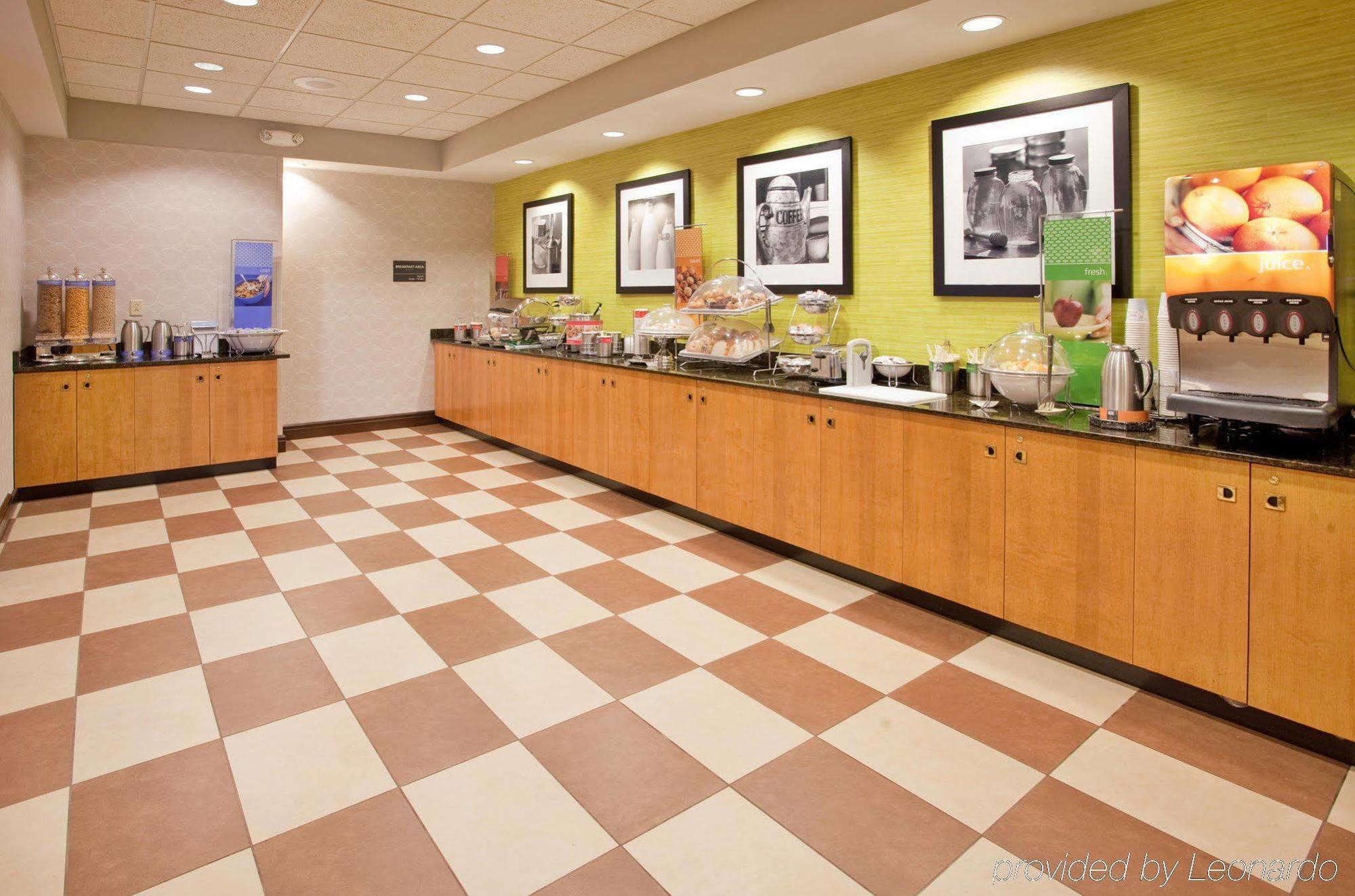 Hampton Inn Norfolk Exterior foto